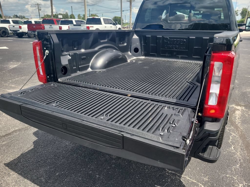 Certified 2026 Ford F250 XL w/ STX Appearance Package AWD/4WD image 7