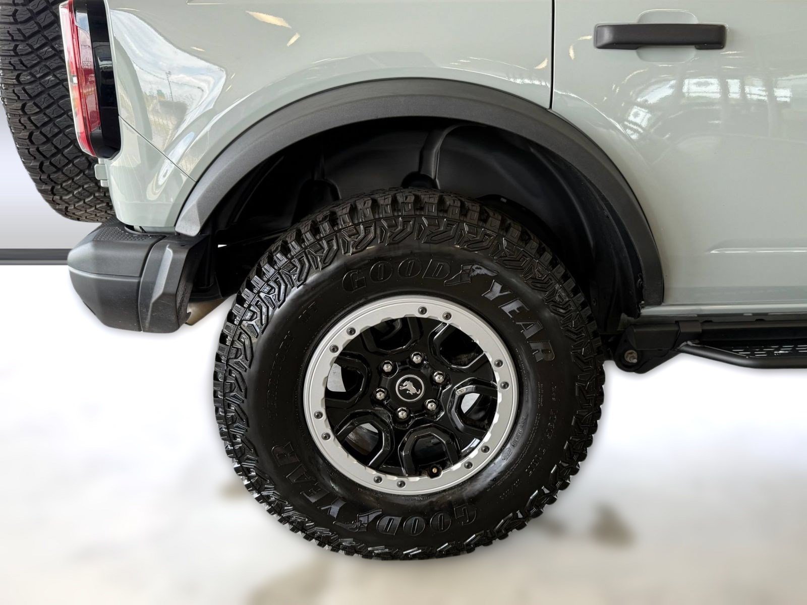 Certified 2022 Ford Bronco Badlands w/ Sasquatch Package AWD/4WD image 12