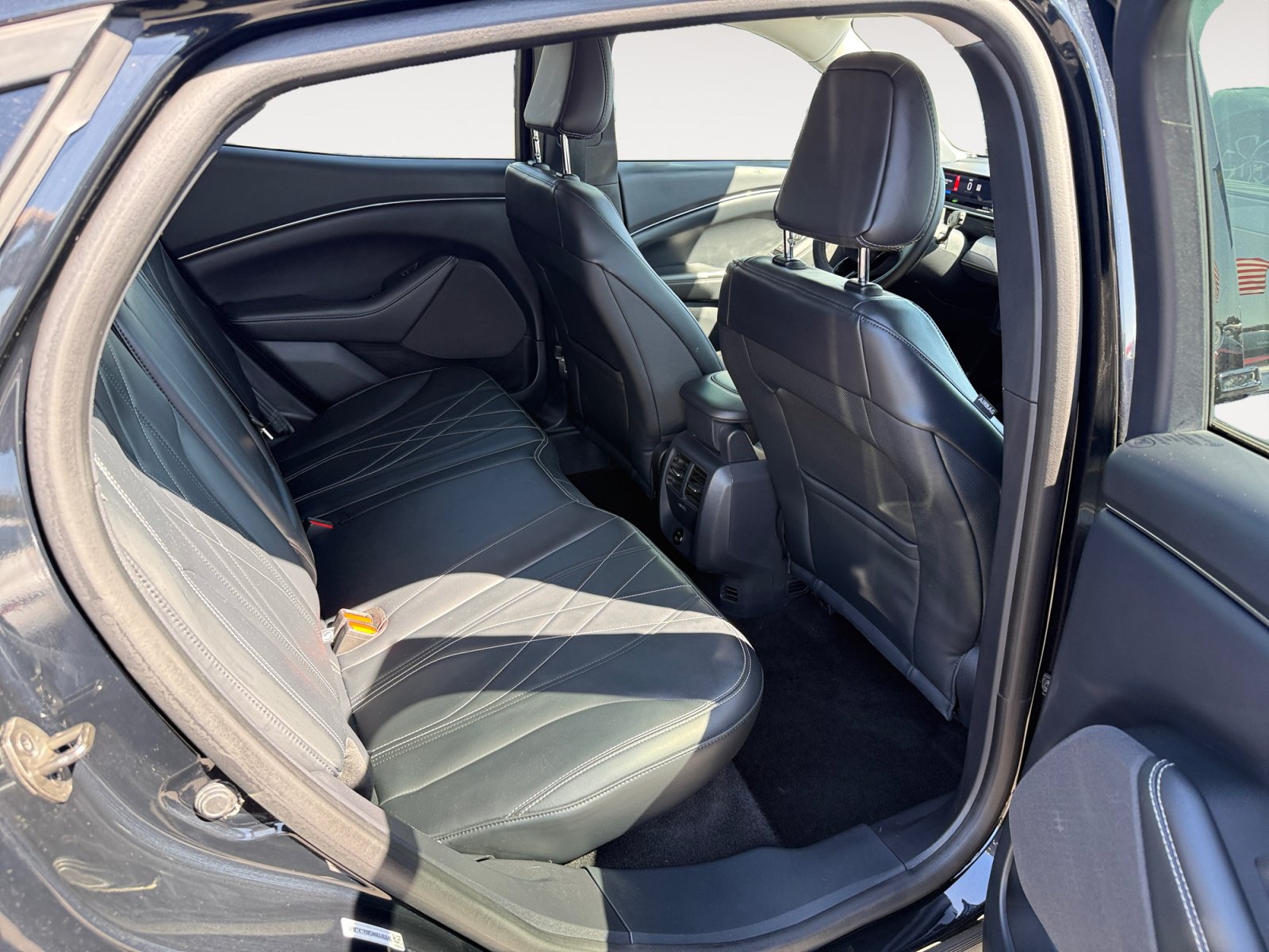 Certified 2022 Ford Mustang Mach-E Select w/ Comfort/Technology Package RWD image 18