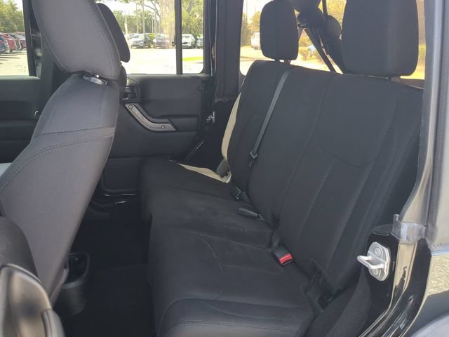 Used 2018 Jeep Wrangler Unlimited Sport S AWD/4WD image 14