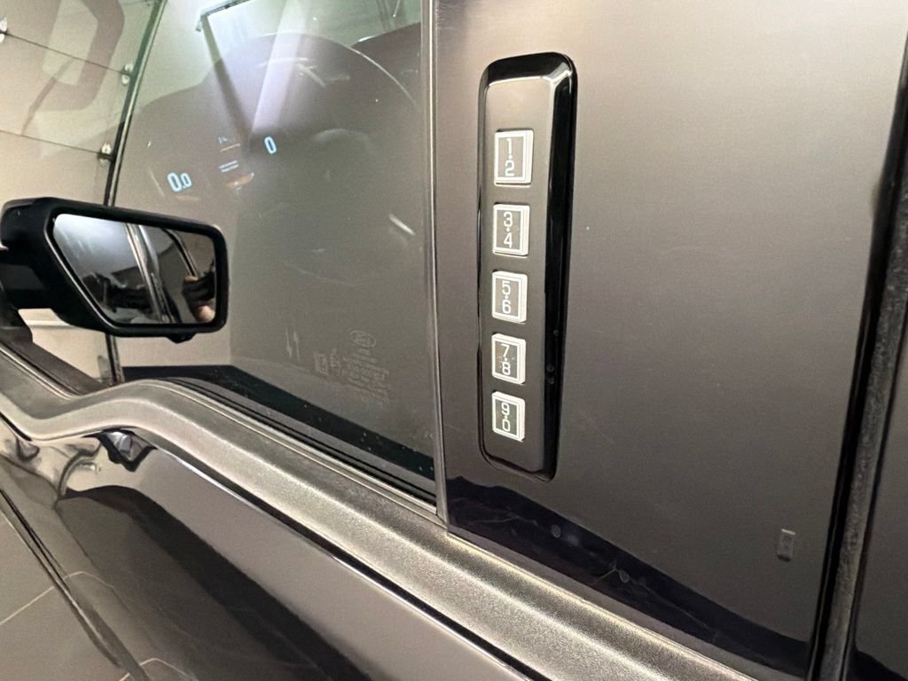 Certified 2023 Ford F150 Lariat AWD/4WD image 34