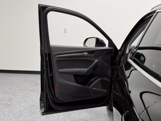 Used 2024 Audi Q5 2.0T Premium Plus AWD/4WD image 11