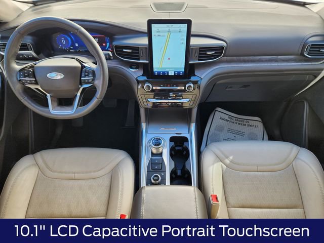 Certified 2023 Ford Explorer Platinum w/ Technology Package AWD/4WD image 14