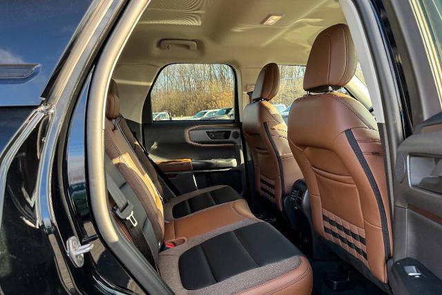 Certified 2025 Ford Bronco Sport Outer Banks w/ Outer Banks Tech Package+ AWD/4WD image 16