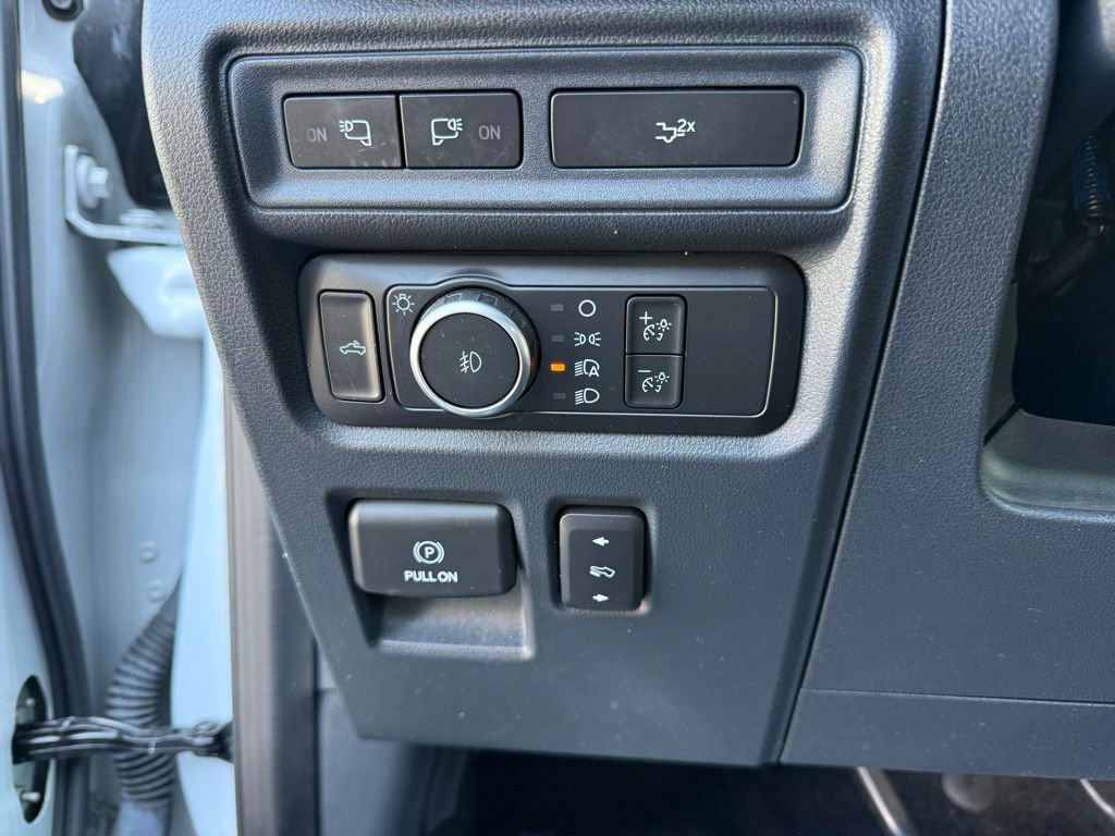 Certified 2022 Ford F150 XLT w/ Equipment Group 302A High image 17