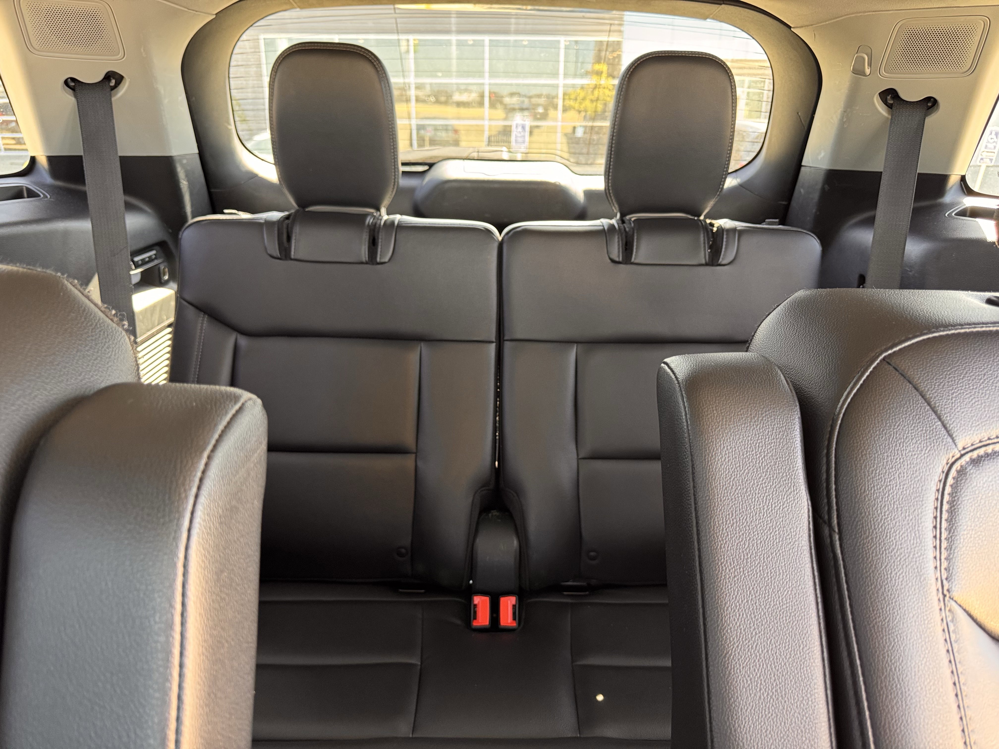 Certified 2022 Ford Explorer Limited w/ Equipment Group 301A image 36