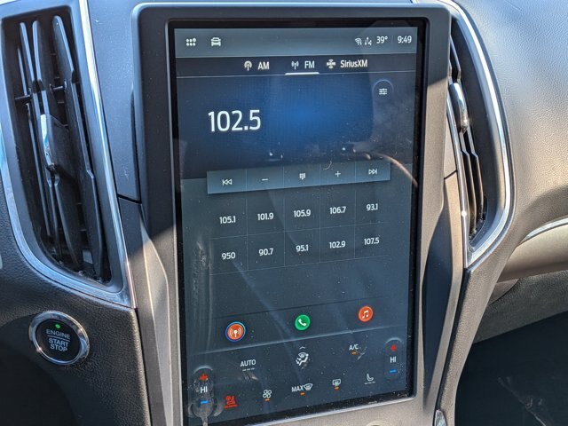Certified 2022 Ford Edge Titanium AWD/4WD image 17