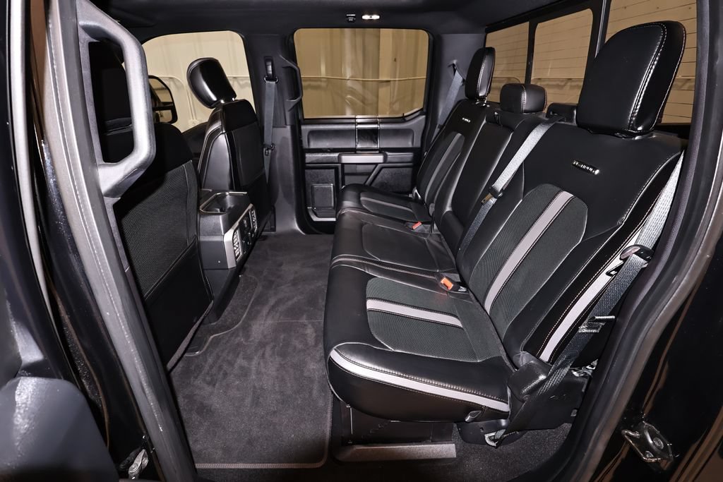 Certified 2019 Ford F450 Platinum w/ Platinum Ultimate Package AWD/4WD image 18