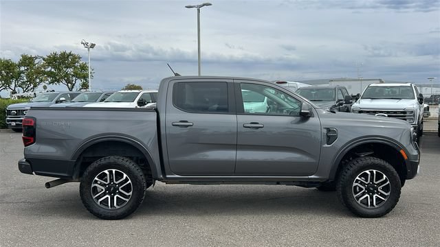 Certified 2024 Ford Ranger Lariat w/ Trailer Tow Package AWD/4WD image 2