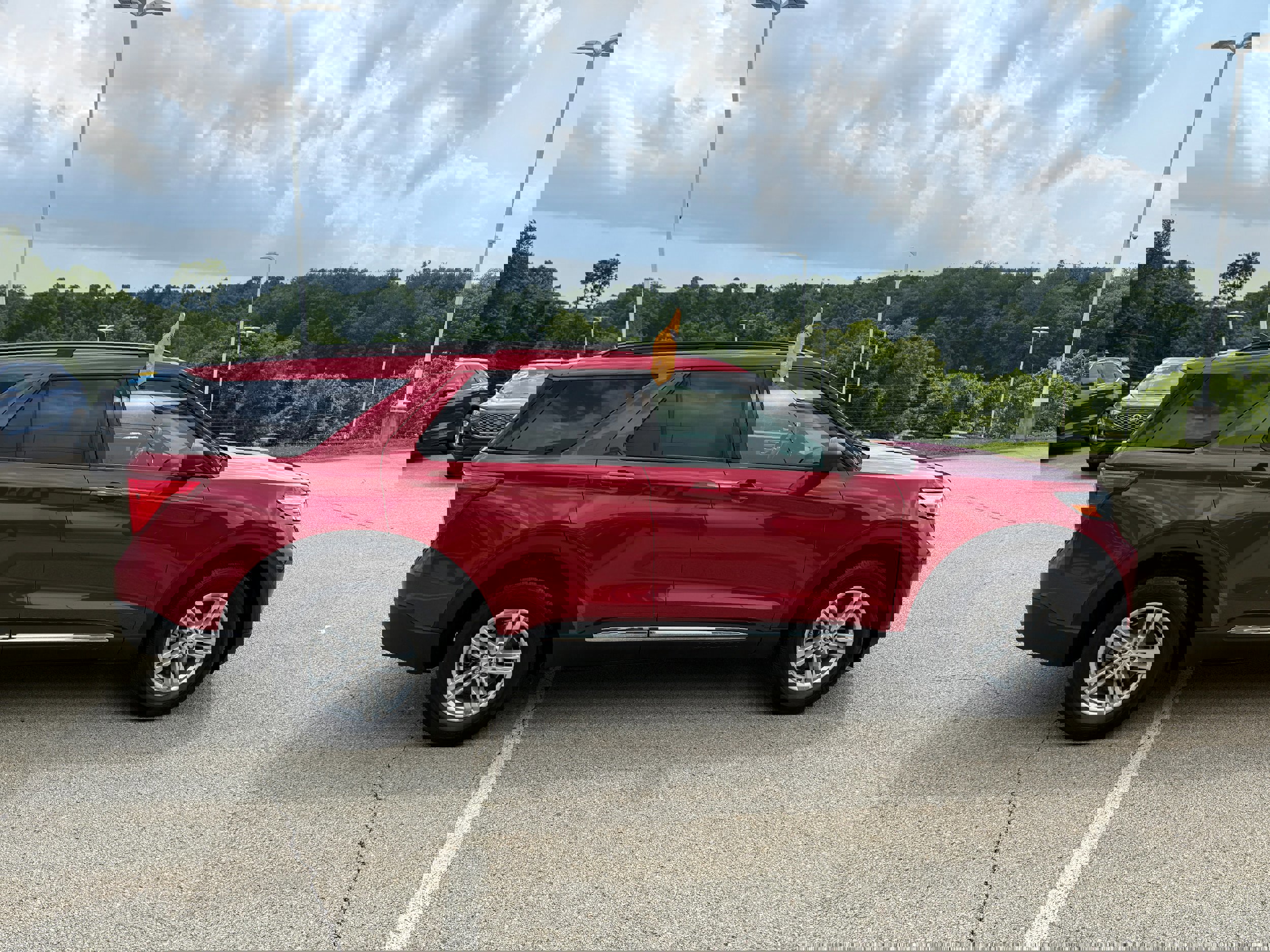 Certified 2023 Ford Explorer XLT w/ Equipment Group 202A image 2