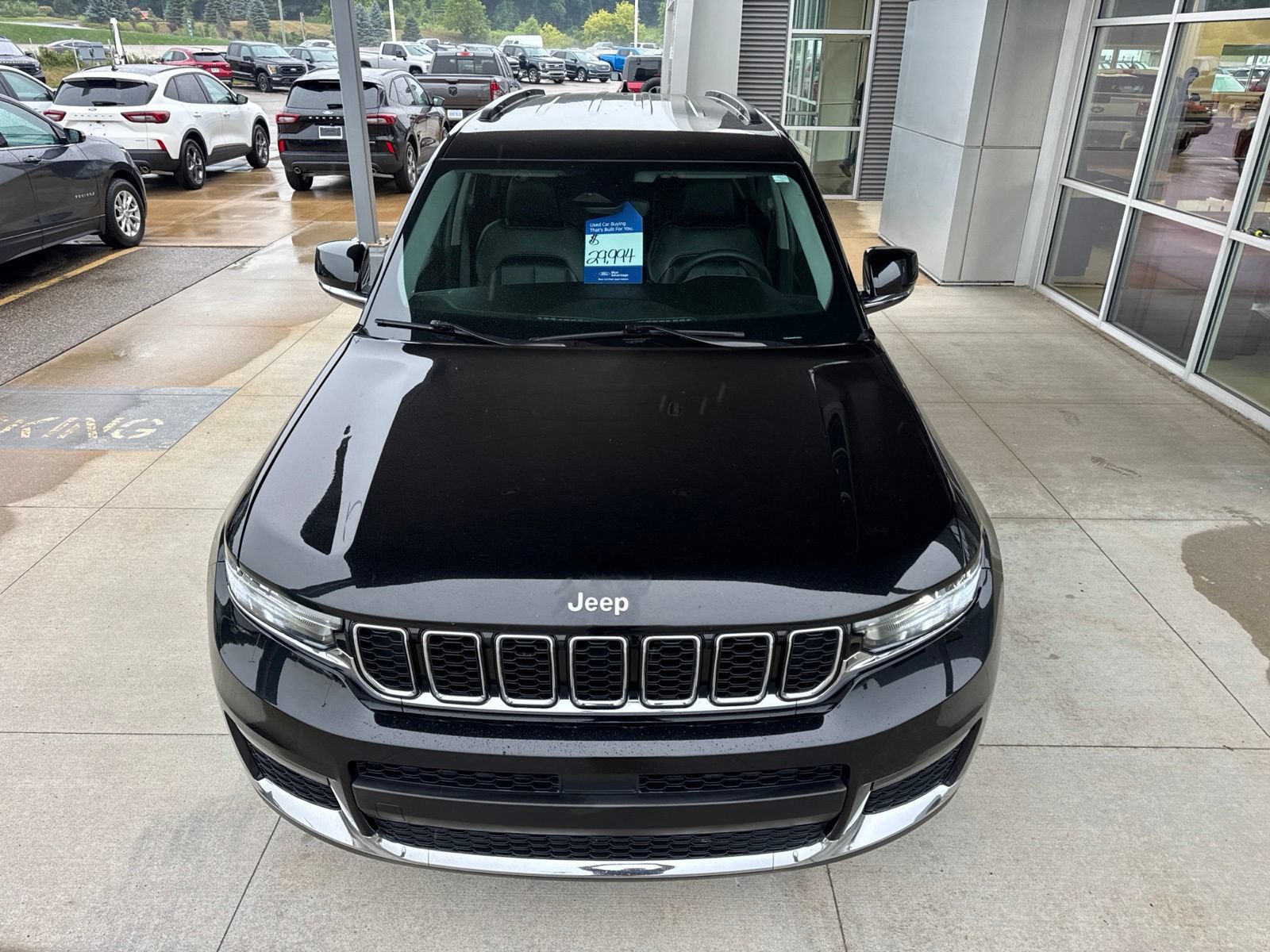 Used 2023 Jeep Grand Cherokee L Limited w/ Trailer Tow Group (B) AWD/4WD image 12
