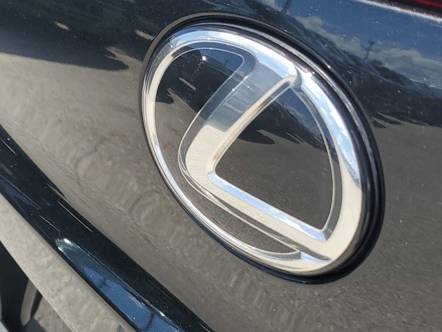 Used 2024 Lexus UX 250h FWD image 10