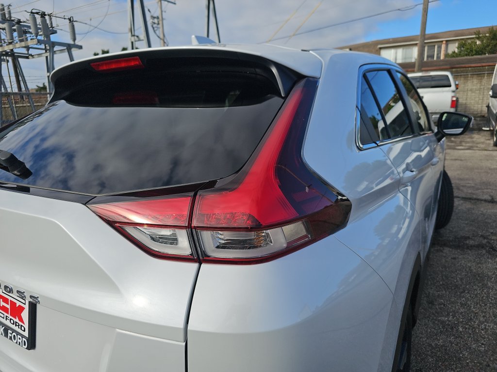 Used 2025 Mitsubishi Eclipse Cross AWD image 34