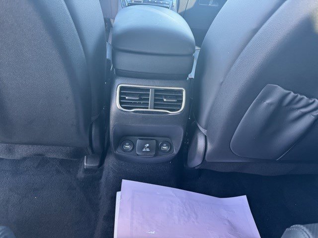 Used 2022 Hyundai Santa Fe Limited image 28