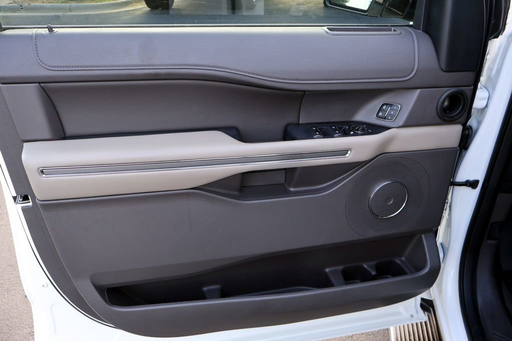 Certified 2021 Ford Expedition Max XLT image 31