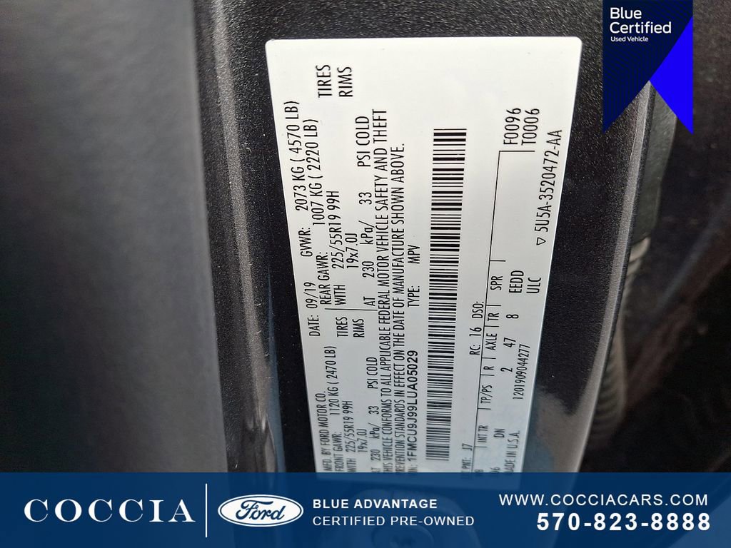 Certified 2020 Ford Escape Titanium AWD/4WD image 27