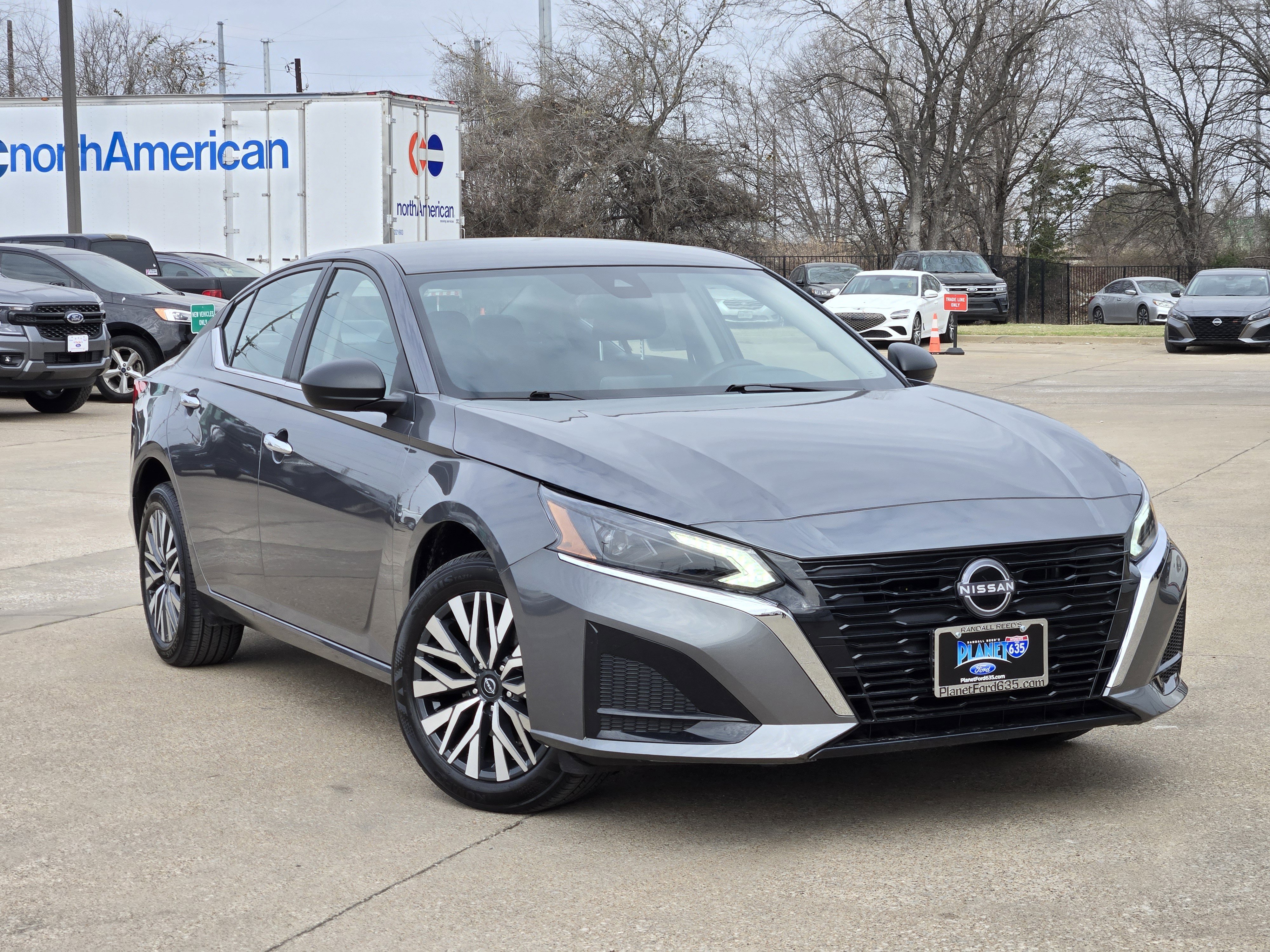 Used 2025 Nissan Altima 2.5 SV