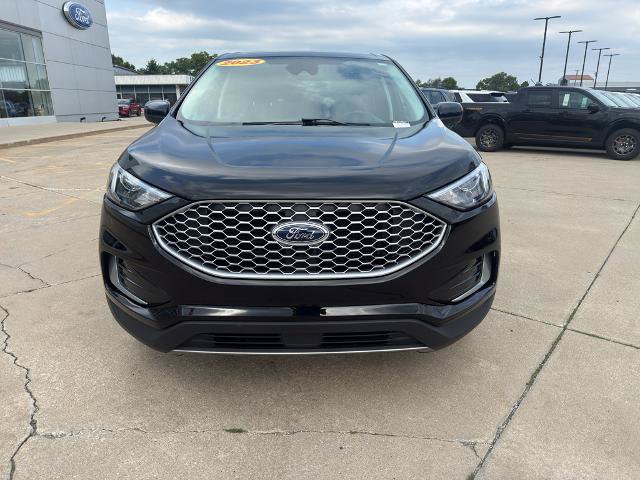 Certified 2023 Ford Edge SEL AWD/4WD image 10