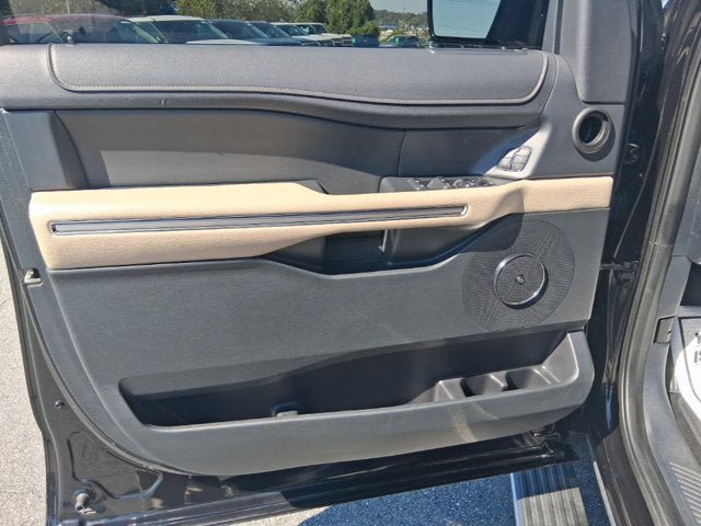 Certified 2022 Ford Expedition Limited RWD image 10