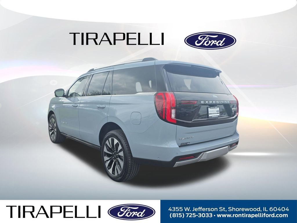 Certified 2025 Ford Expedition Platinum w/ Driver's Package AWD/4WD image 5
