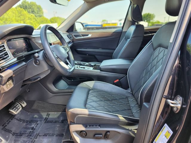 Used 2024 Volkswagen Atlas SEL Premium R-Line AWD/4WD image 20