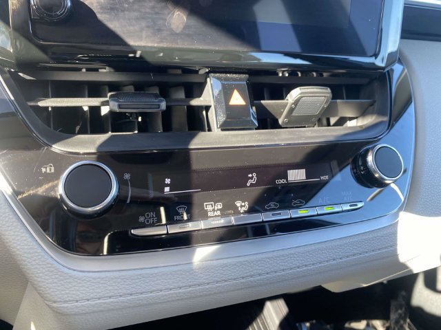 Used 2026 Toyota Corolla Cross L FWD image 25