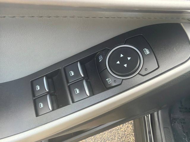 Certified 2023 Ford Explorer XLT w/ Equipment Group 202A AWD/4WD image 10