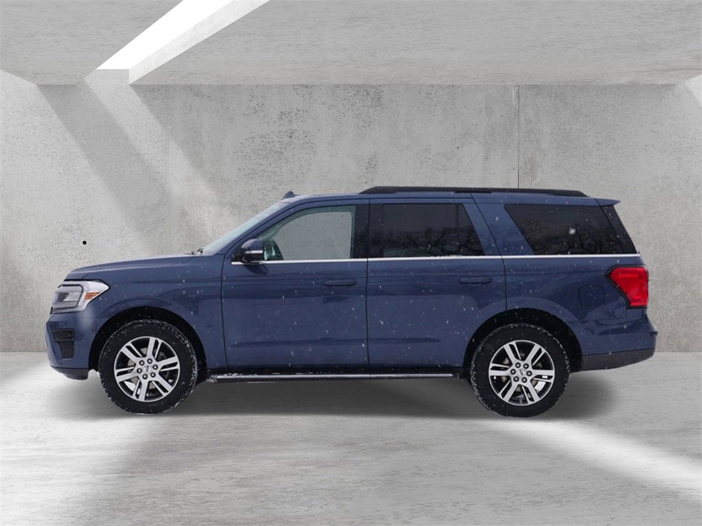 Certified 2022 Ford Expedition XLT image 5