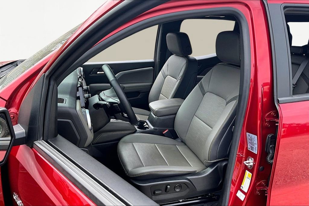 Used 2023 Chevrolet Colorado ZR2 w/ ZR2 Convenience Package III image 26