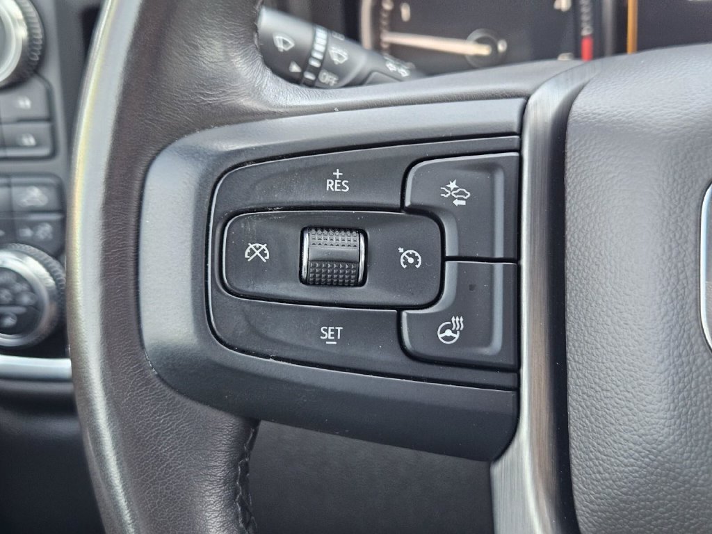 Used 2022 GMC Sierra 3500 Denali w/ Denali Ultimate Package AWD/4WD image 35