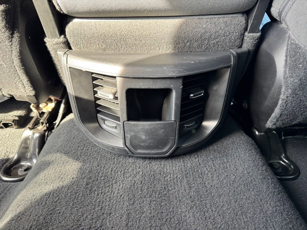 Used 2024 RAM 2500 Big Horn AWD/4WD image 37