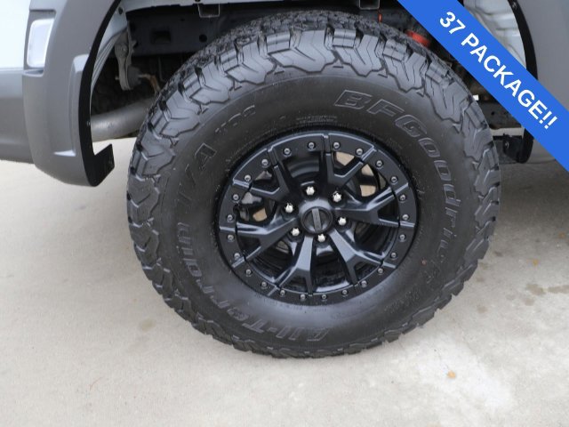 Certified 2023 Ford F150 Raptor w/ Raptor 37 Performance Package AWD/4WD image 8