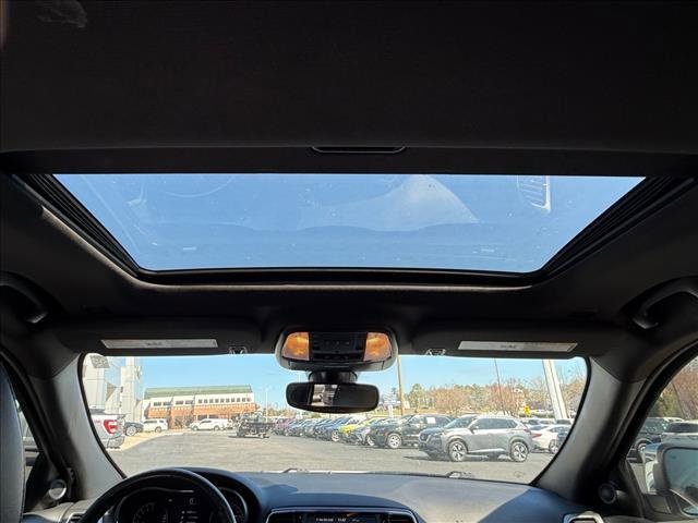 Used 2022 Jeep Grand Cherokee Limited image 13