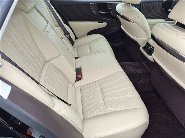 Used 2018 Lexus LS 500 AWD w/ Interior Upgrade Package image 21
