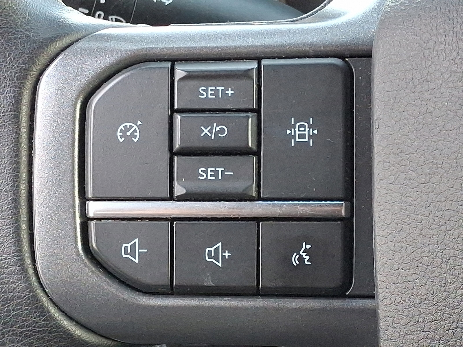 Certified 2023 Ford F150 XLT w/ Equipment Group 302A High image 25