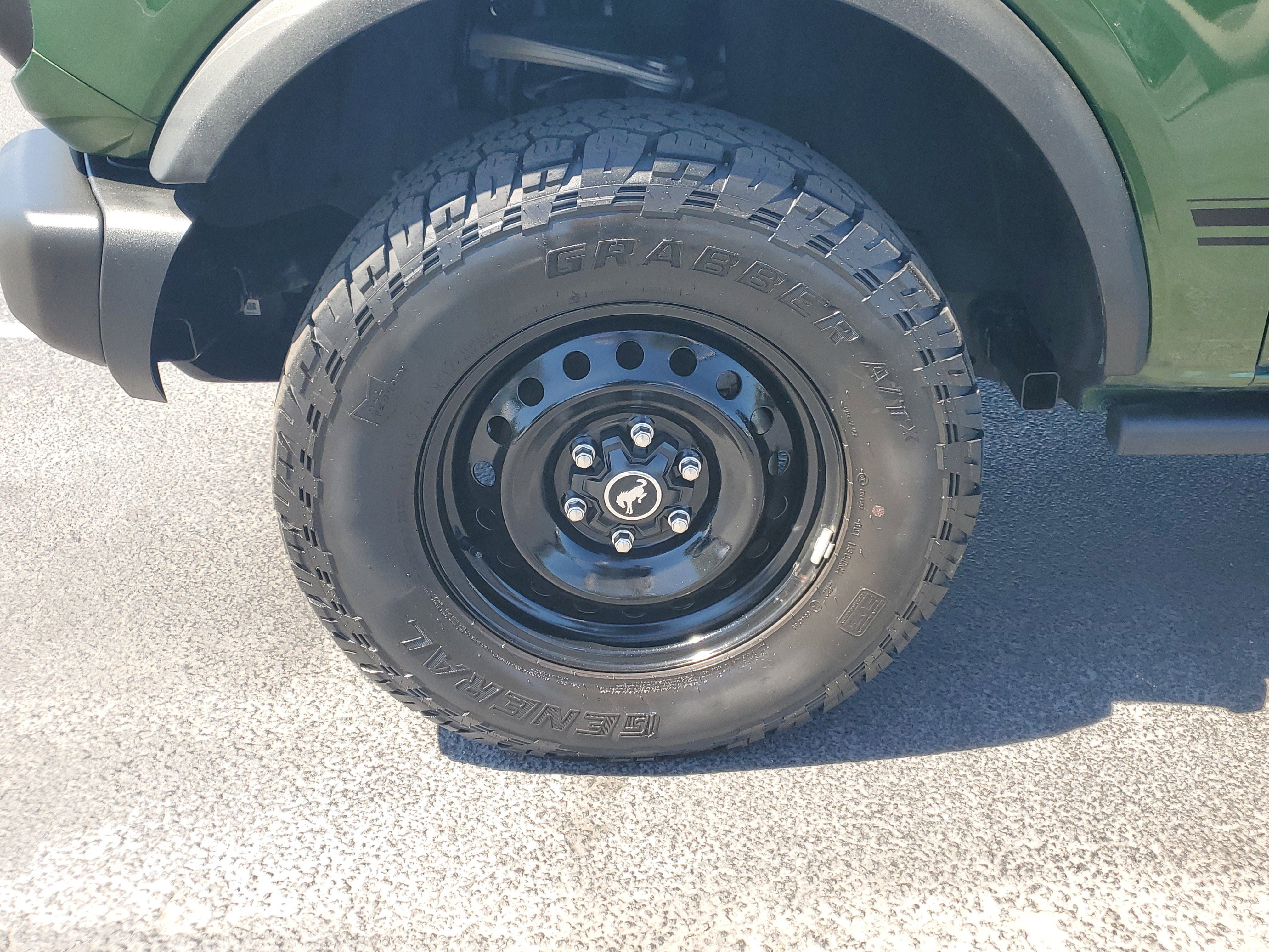 Certified 2023 Ford Bronco Black Diamond image 8