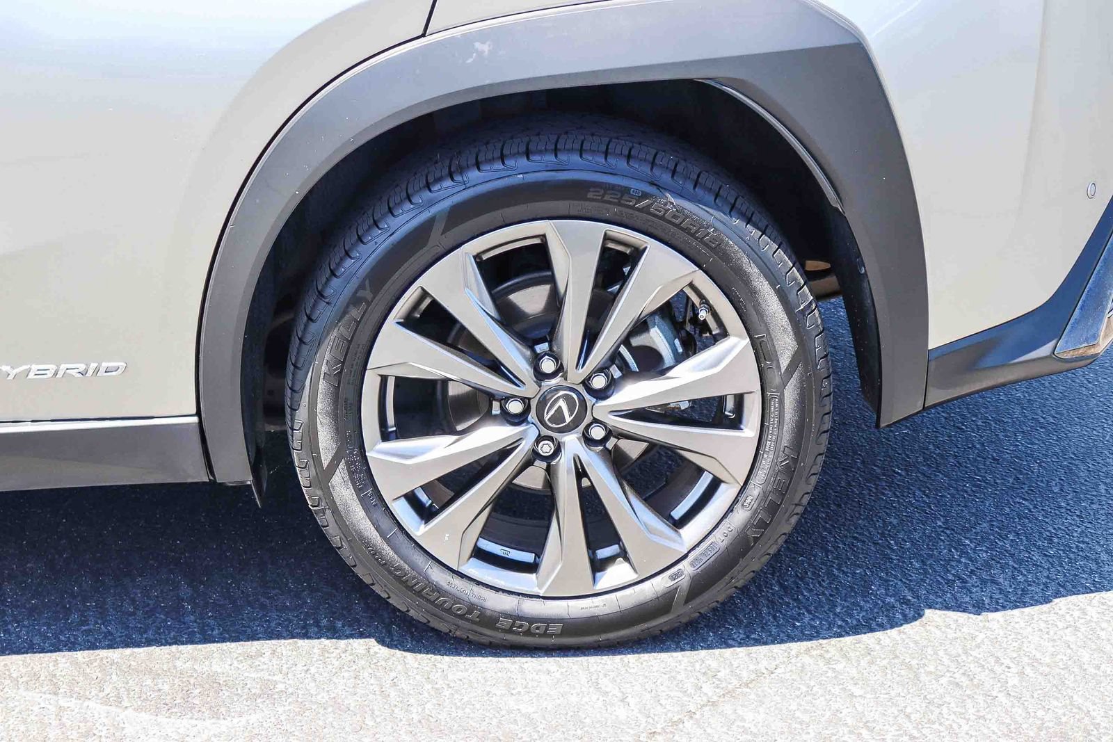 Used 2021 Lexus UX 250h F Sport w/ Accessory Package (Z2) AWD/4WD image 8