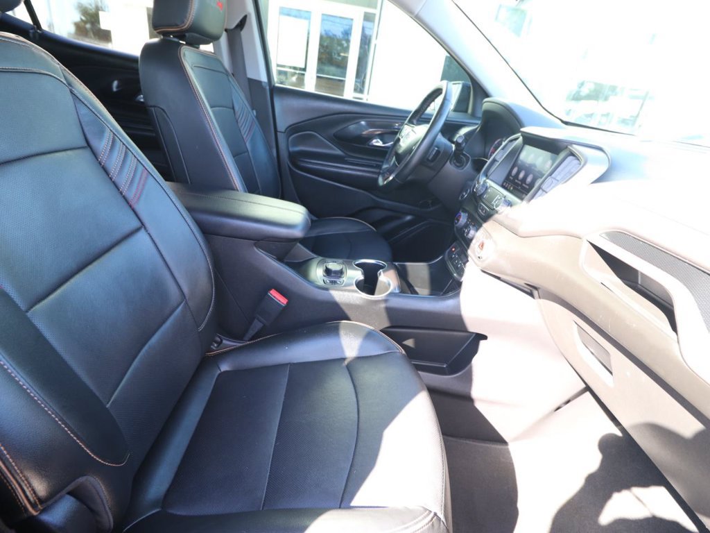 Used 2023 GMC Terrain AT4 AWD/4WD image 14