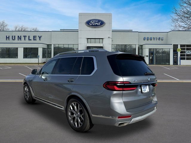 Used 2024 BMW X7 xDrive40i AWD/4WD image 5