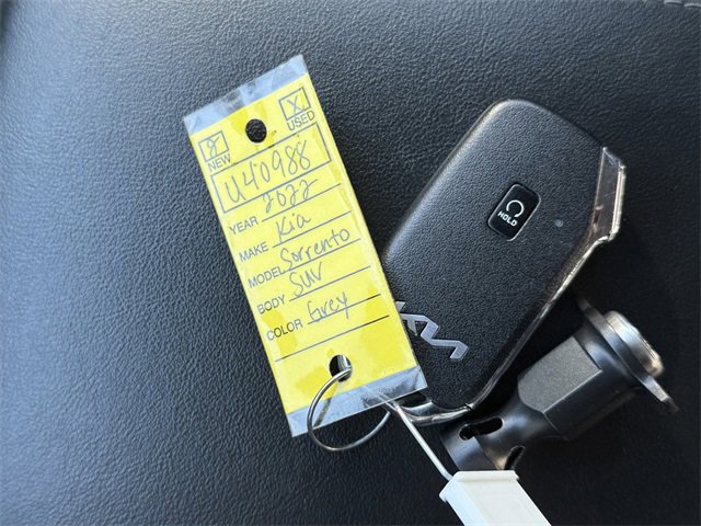 Used 2022 Kia Sorento EX w/ Panoramic Sunroof Package image 18