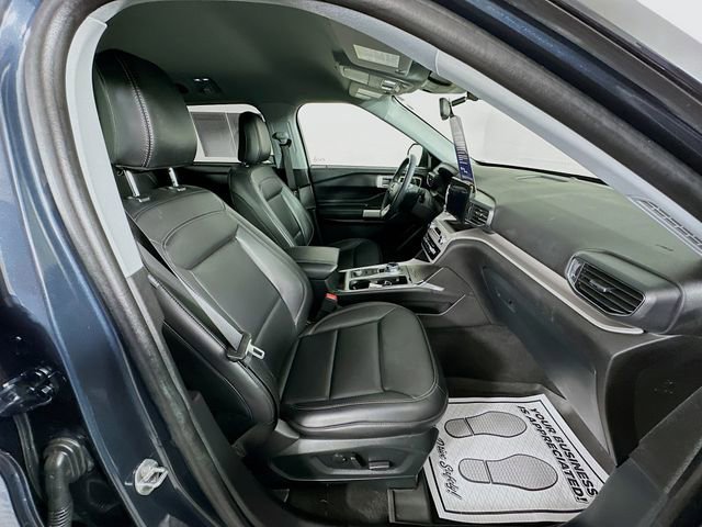 Certified 2023 Ford Explorer XLT w/ Equipment Group 202A image 36