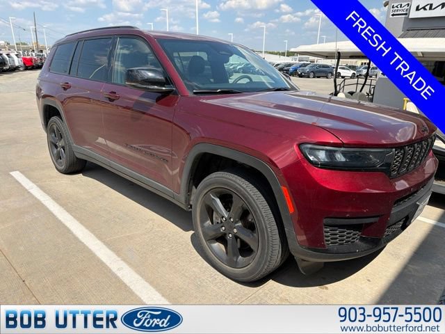 Used 2023 Jeep Grand Cherokee L Laredo RWD image 2