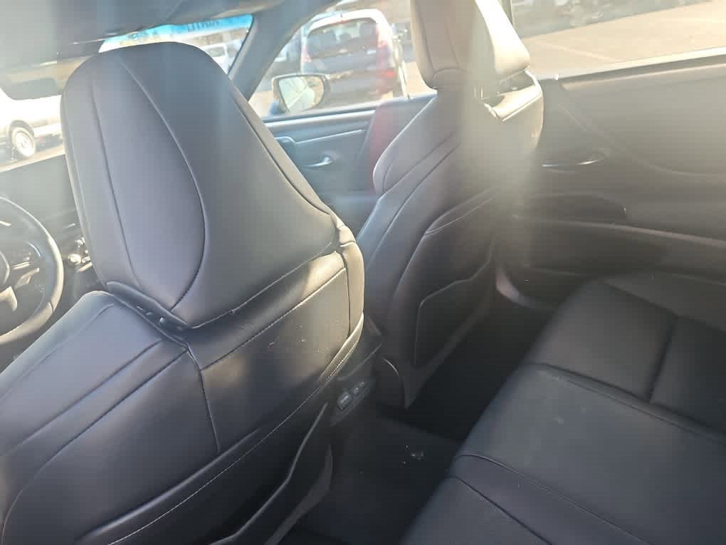 Used 2022 Lexus ES 350 F Sport image 10