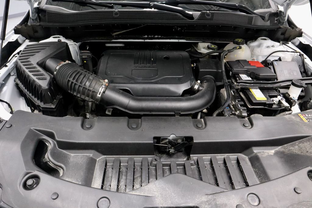 Used 2025 Chevrolet Blazer LT image 17