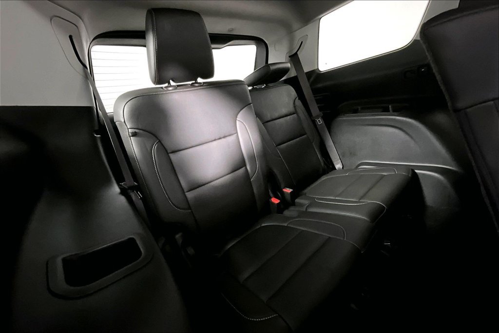 Used 2023 GMC Acadia SLT AWD/4WD image 28