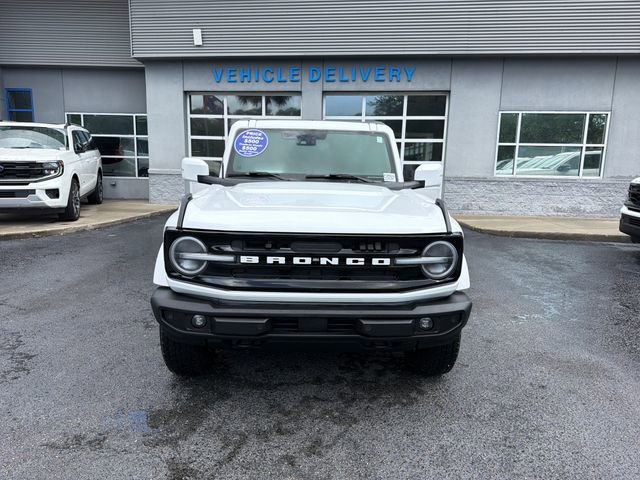 Certified 2025 Ford Bronco Outer Banks AWD/4WD image 3