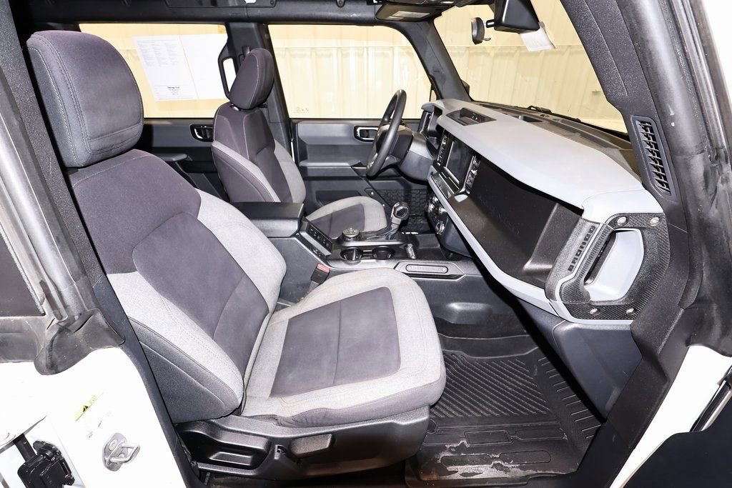 Certified 2022 Ford Bronco Base image 26