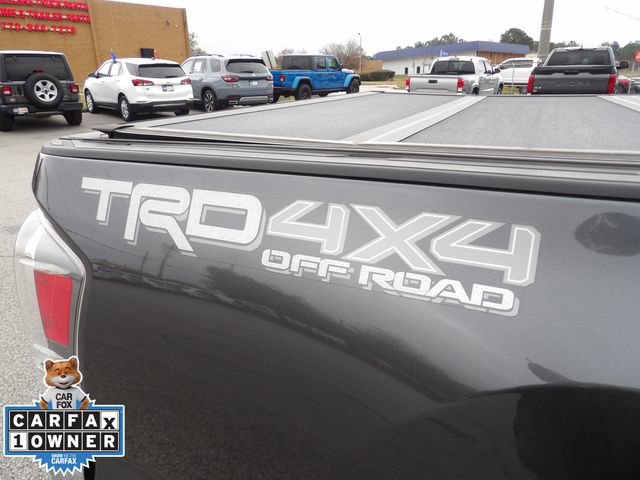 Used 2020 Toyota Tacoma TRD Off-Road image 14