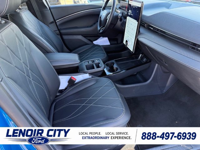 Certified 2025 Ford Mustang Mach-E Select w/ Comfort Package Lite RWD image 13