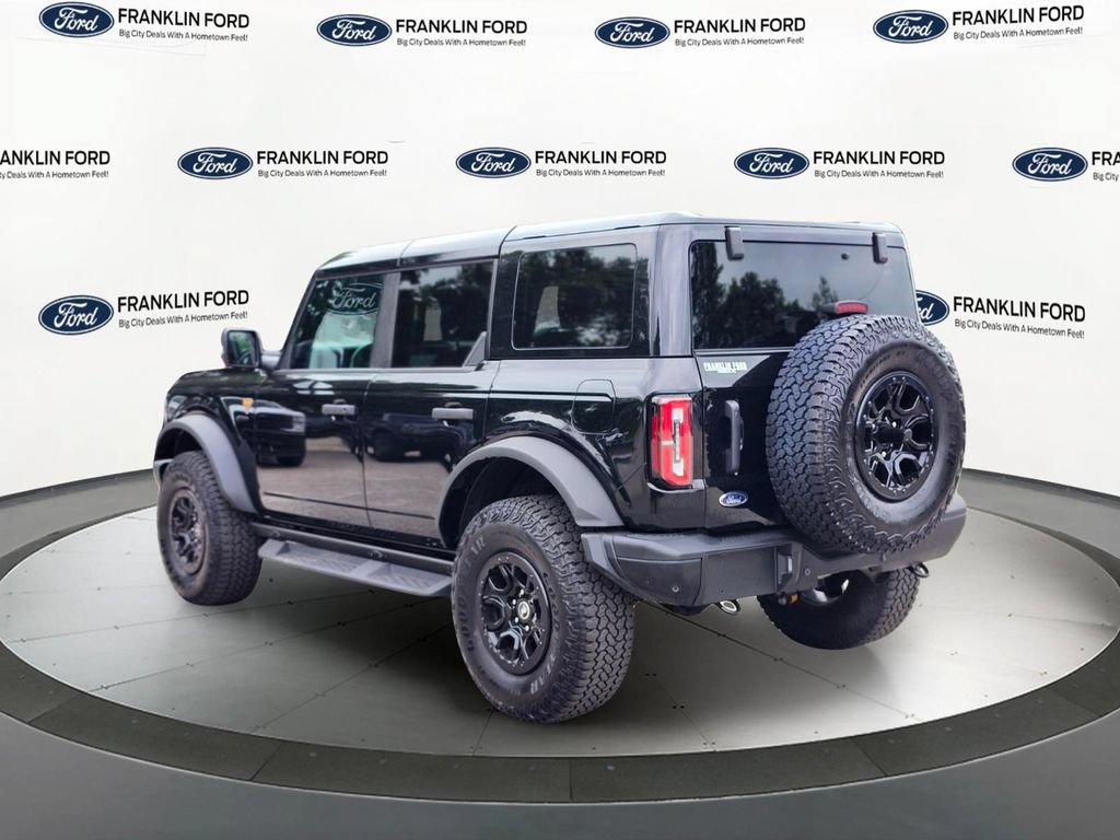 Certified 2025 Ford Bronco Badlands AWD/4WD image 3